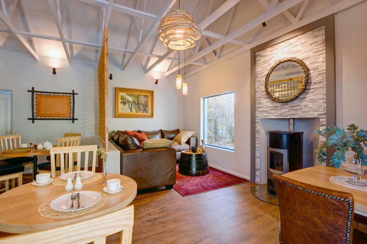 Amour Guest House George Esterno foto