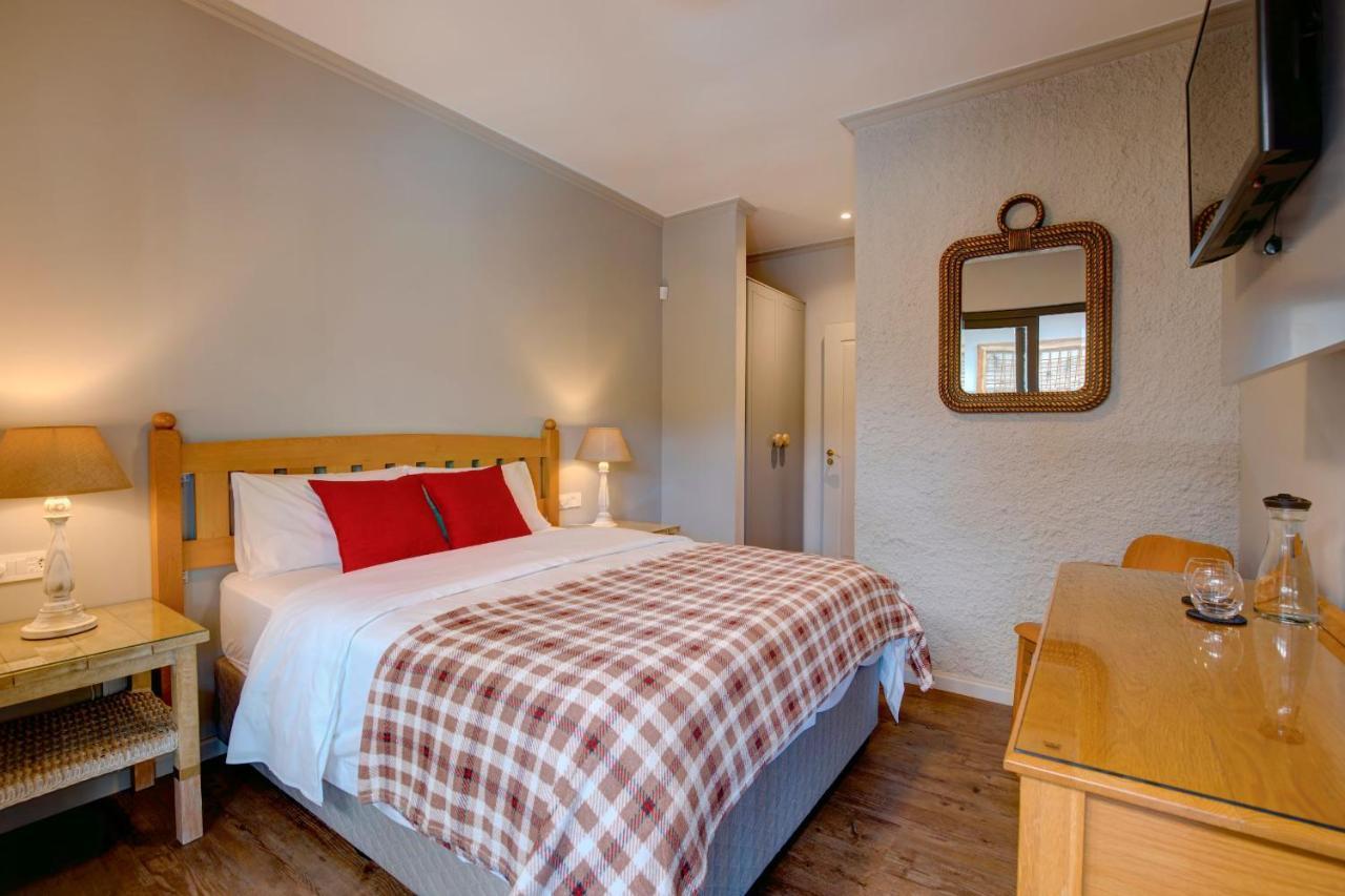 Amour Guest House George Esterno foto