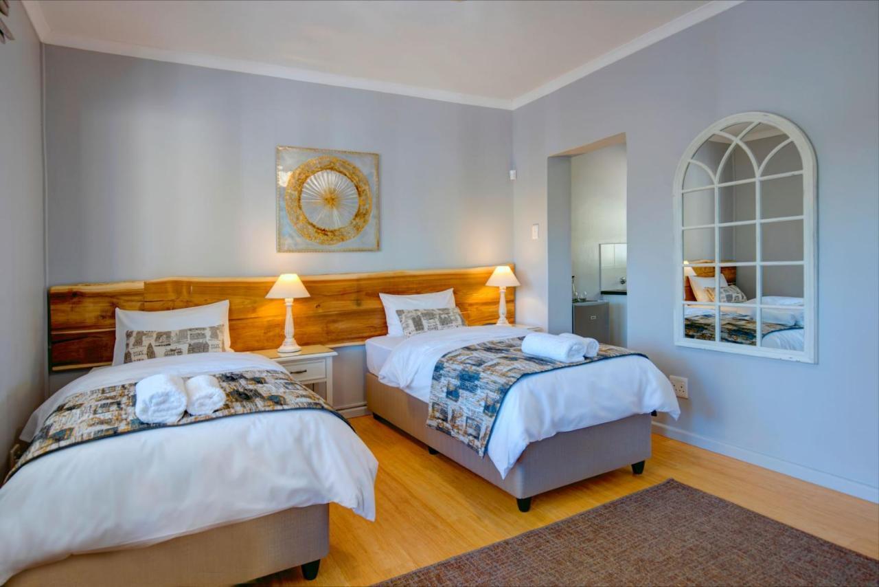 Amour Guest House George Esterno foto